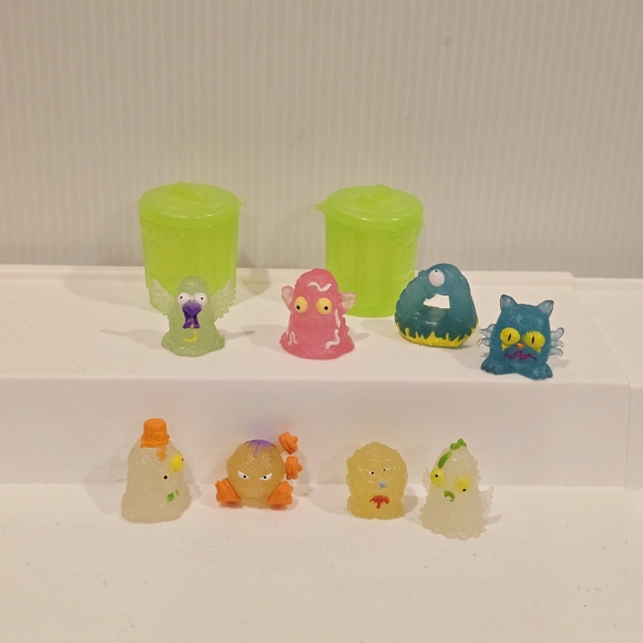 The Trash Pack Glowin Germ Set - Picture 1 of 10